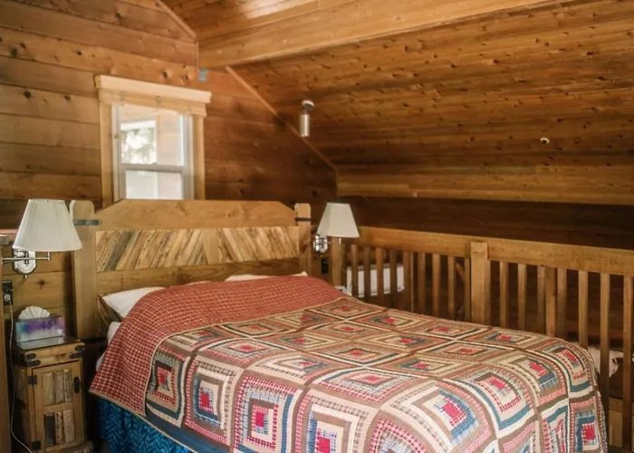 Rustic For 2 In Oak Creek - Wild Rose Holiday home